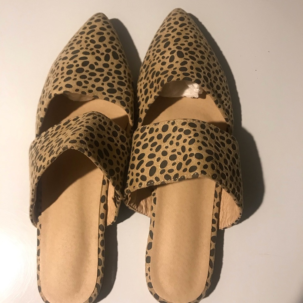 Women sandals size 39
